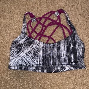 Lululemon Free to Be Bra-Purple/Black/White Print. Size 4.